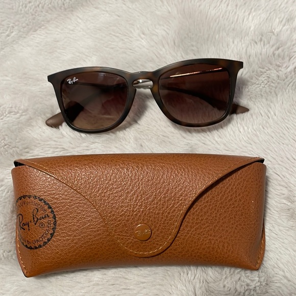 Ray-Ban Accessories - Ray ban Sunglasses